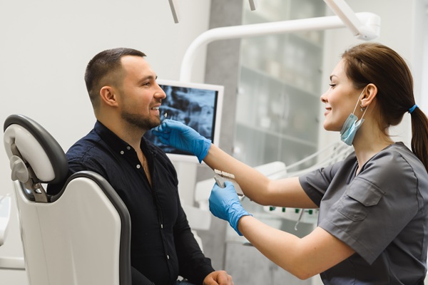 A General Dentist Discusses How Dental Bonding Works